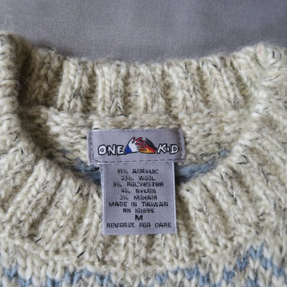 Blue Reindeer Sweater, Size M - Picture 4 of 5